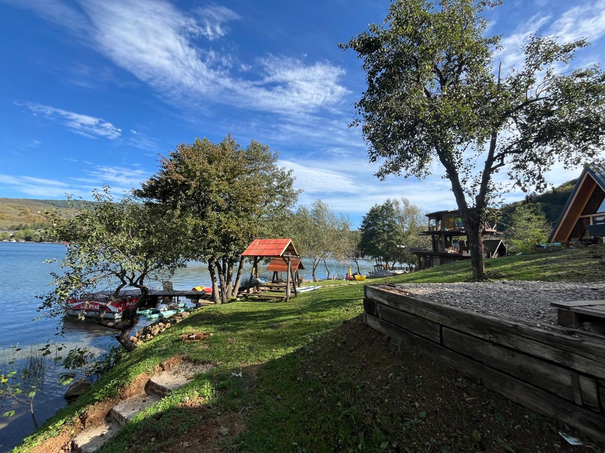 Vikendica - Rajski Poluotok Jajce Εξωτερικό φωτογραφία