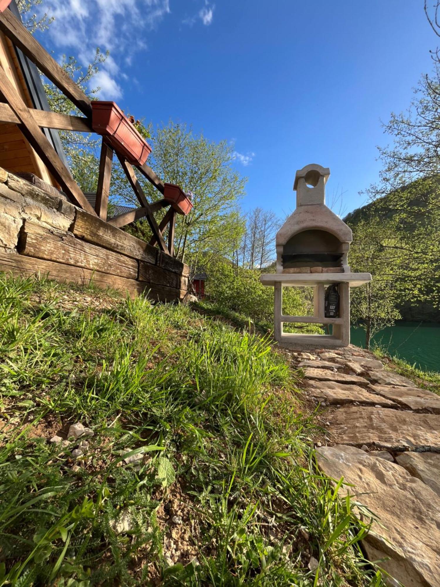 Vikendica - Rajski Poluotok Jajce Εξωτερικό φωτογραφία